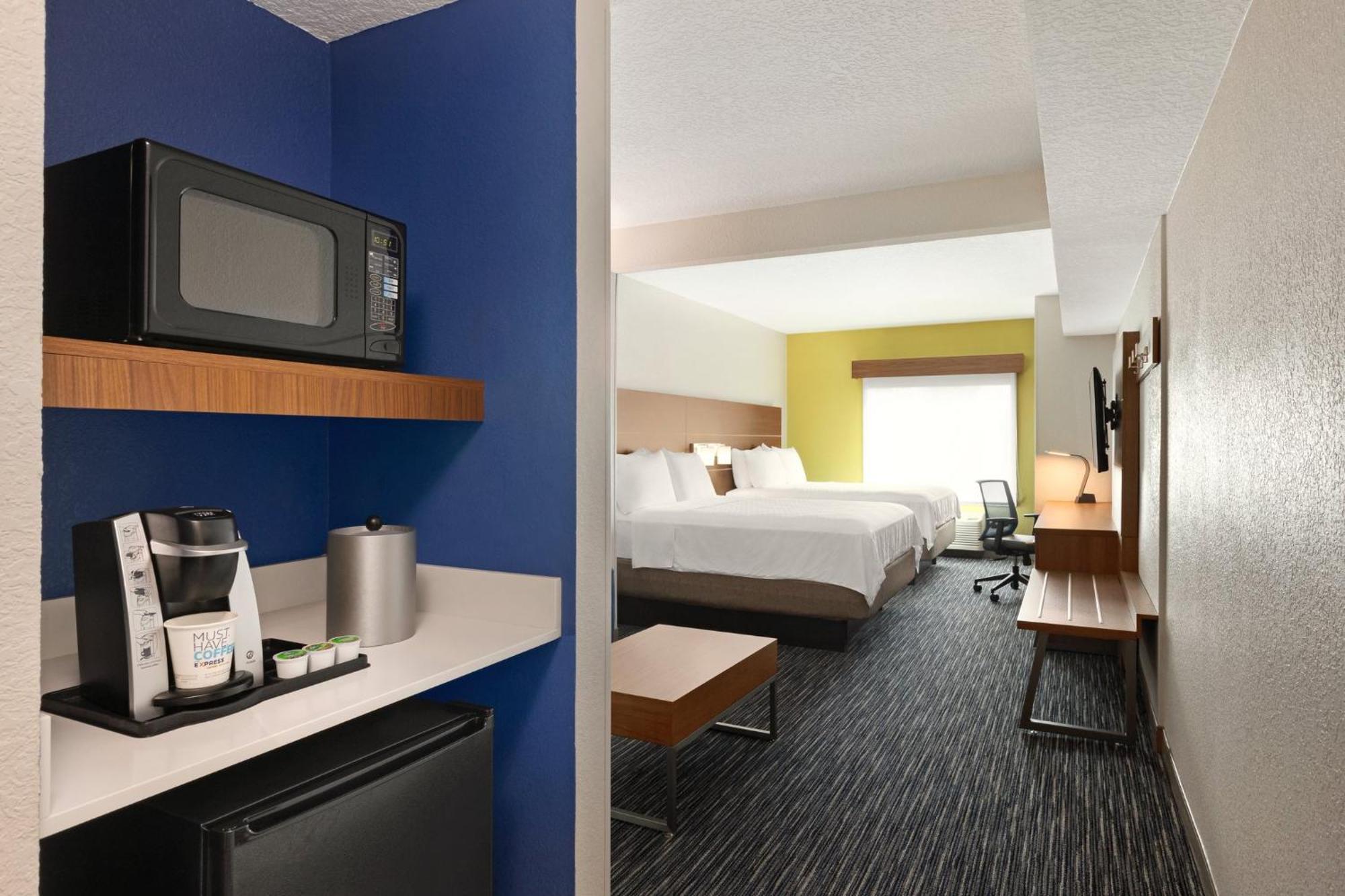Holiday Inn Express & Suites Pembroke Pines-Sheridan St, An Ihg Hotel Εξωτερικό φωτογραφία
